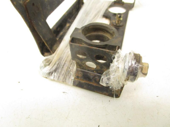 85 Kawasaki Bayou 185 KLF185A Indicator Panel Bracket 32059-1062